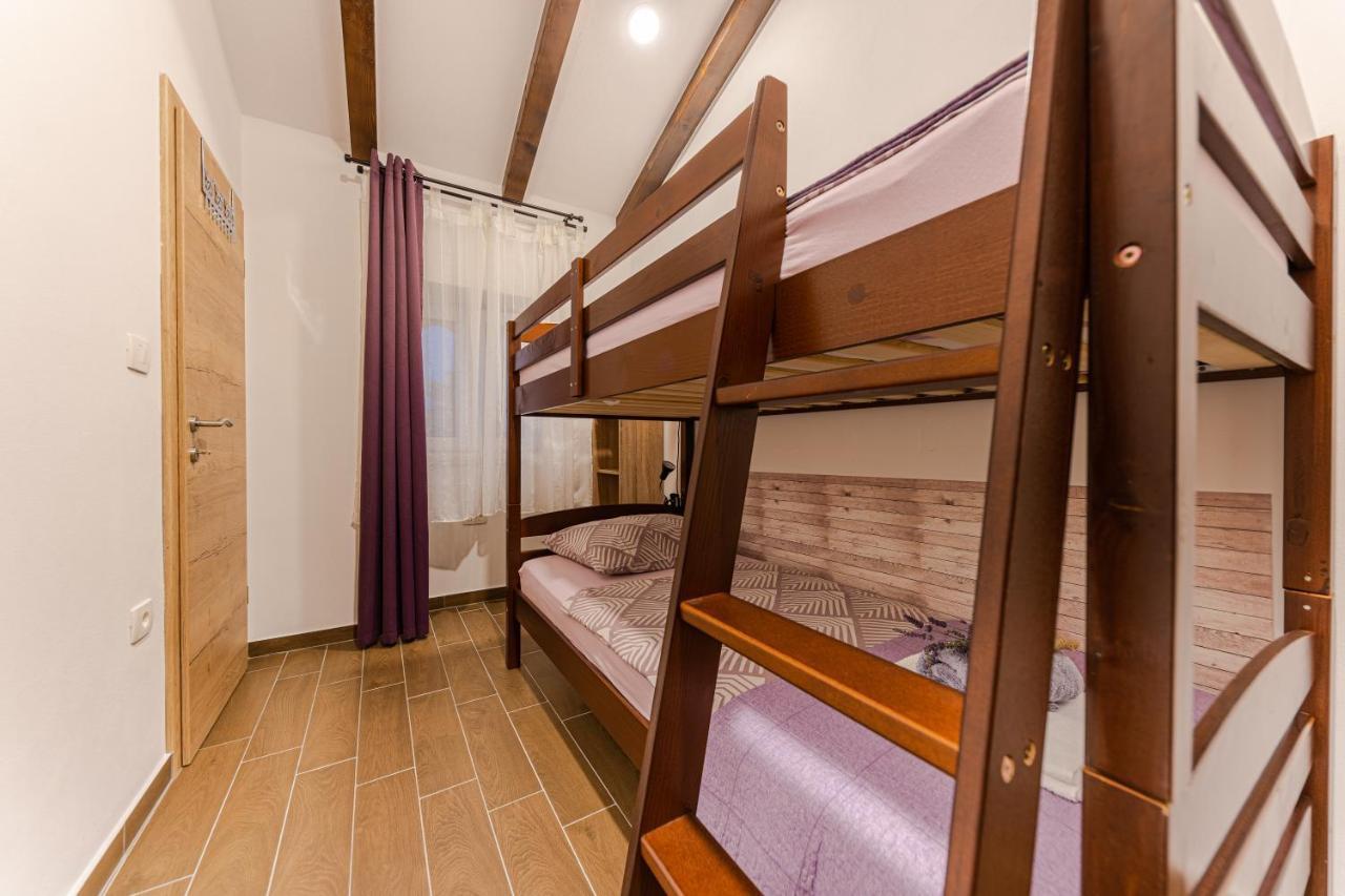 Apartments Gea Lucija Buitenkant foto